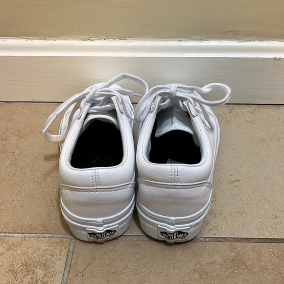 NWOT Vans Size 6.5 - Picture 3 of 7